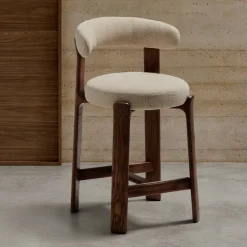 Discount Kave Home Barkruk Granite Chenille en bruin essenhout (zithoogte 65cm)