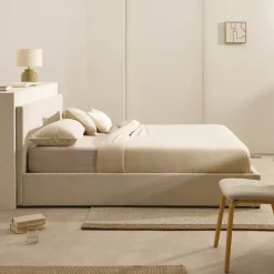 Best Kave Home Bed Nahiri Chenille, kleur Beige