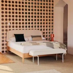 Outlet Kave Home Bed Octavia Essenhout Beige