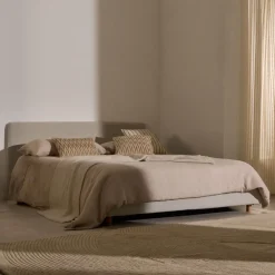 Kave Home Bed Valma, kleur Pearl Beige