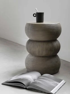 Clearance MUST Living Bijzettafel Slice, Ø35cm, kleur Olive