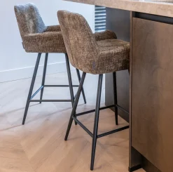 Outlet Richmond Interiors Draaibare Barstoel Linsey Chenille (zithoogte 68cm)