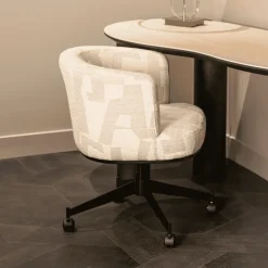 Best Richmond Interiors Draaibare Eetkamerstoel Rochenne Op wielen, kleur Beige