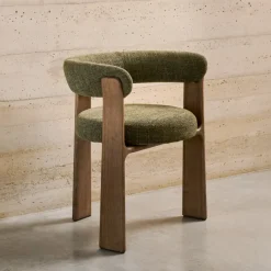 Discount Kave Home Eetkamerstoel Granite Chenille en noten essenhout