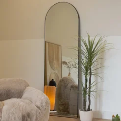 Nohr Gebogen Spiegel Cheryll 193 x 66cm, kleur Zwart