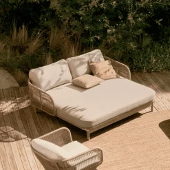 New Kave Home Ligbed Catalina 2-persoons, kleur Beige