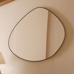 Online Kave Home Organische Spiegel Anera 90 x 93cm, kleur Zwart