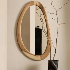 Outlet Kave Home Organische Spiegel Selem Mungurhout, 107 x 60cm