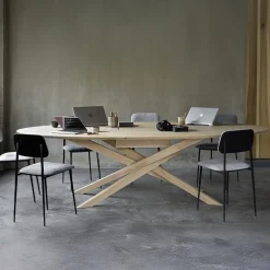 Online Ethnicraft Ovale Vergadertafel Mikado Gevernist Eikenhout, 267 x 138cm