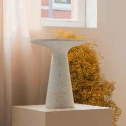 Outlet Zuiver Ronde Bijzettafel Victoria Terrazzo, kleur Wit