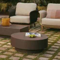 New Kave Home Ronde Salontafel Garbet Cement, 80cm, kleur Bruin