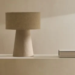 Outlet Kave Home Tafellamp Algaida Stof, 35cm hoog Wit