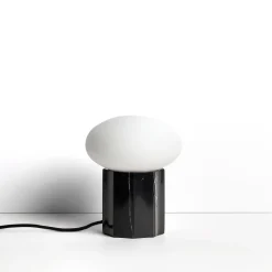 Online Kave Home Tafellamp Idela Glas en marmer, Ø15cm Zwart