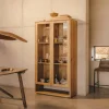 Online Kave Home Vitrinekast Alguema Eiken en glas, 185 x 100cm