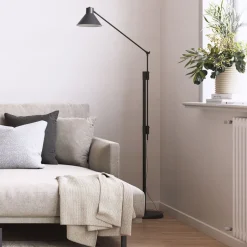 Hot Kave Home Vloerlamp Dione Zwart