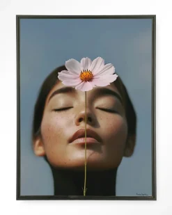 Online Urban Cotton Wandkleed Cosmos in maat en frame naar keuze