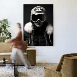 Hot Urban Cotton Wandkleed Luxury Snow Girl in maat en frame naar keuze