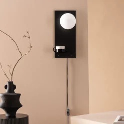 Online Nohr Wandlamp Damara Met wandplankje