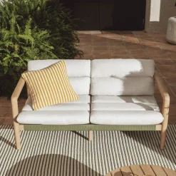 New Kave Home 2-zits Tuinbank Menfi Acaciahout en touw, 136cm Donkergroen